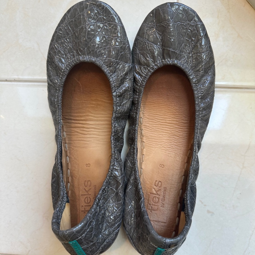 Tieks